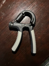 Кистевой пружинный эспандер EasyFit Hand Grip 10-40 кг черный (ручной пружинный тренажер с регулируемой нагрузкой) EF-1040Bk