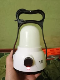 Многофункциональный кемпинговый фонарь с удобной ручкой Cata CT-9950 с аккумулятором и зарядкой от сети 220В фото от покупателей 1