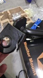 Настольное крепление для монитора с USB хабом UFT MM2 Mount Black фото от покупателей 2