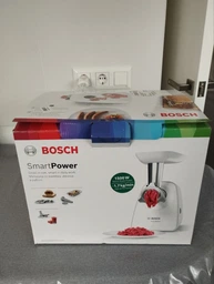 Мясорубка BOSCH MFW2515W с насадкой соковыжималкой
