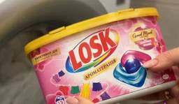 Капсули для прання Losk Power Caps Color Ароматерапія Ефірні олії та аромат Малазійської квітки 22 шт. (9000101802467) (247910) фото від покупців 12