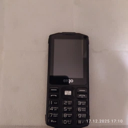 Мобільний телефон ERGO E282 Dual Sim чорний 2.8 дюйма TFT екран 4000 мА·г