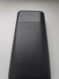 Універсальна мобільна батарея 30000 mAh Wozinsky WPB-001BK Black 4xUSB фото від покупців 1