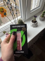 Многоразовая pod-систем Vaporesso XROS PRO Pink вейп электронка 30 Вт 1200 мАч со сменным картриджем на 3 мл с верхней заправкой фото от покупателей 1