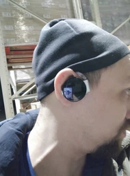 Бездротові водонепроникні Bluetooth навушники F2 із зарядним кейсом, мікрофоном і сенсорами управління фото від покупців 1