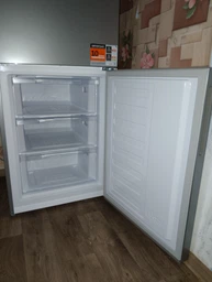 Холодильник Indesit INKS 1361 S4E (INKS1361S4E) фото від покупців 10