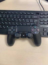 Геймпад беспроводной Sony DualShock 4 Wireless Controller Black для PS4/PC/Смартфона 1000 мА фото от покупателей 3