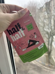 Упаковка влажного корма Half&Half для котят кусочки с индейкой в желе в форме пауча 100 г х 22 шт (2700000039977)