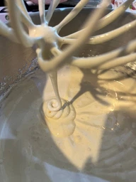 Планетарный миксер RZTK Stand Mixer 1500 4.5 л Milk White фото от покупателей 18