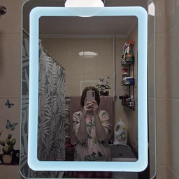 Дзеркало з LED підсвіткою SR-018 (600х800мм) фото від покупців 1