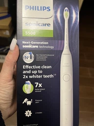Электрическая зубная щетка Philips Sonicare HX7110/01 серии 5500 фото от покупателей 5