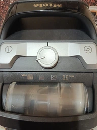 Пылесос без мешка Miele SNRF3 Boost CX1 125 Edition черный обсидиан (41NRF335UA) фото от покупателей 2
