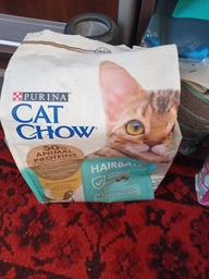 Сухой корм для выведения шерсти у кошек Purina Cat Chow Hairball Control с курицей 15 кг