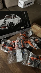 Конструктор LEGO Icons Porsche 911 1458 деталей (10295) фото от покупателей 2