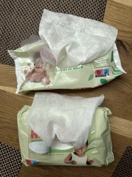 Вологі серветки дитячі Huggies Natural CARE 56 шт (5029053550152) фото від покупців 9