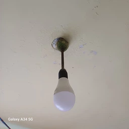 Лампочка с аккумулятором 2x18650 20w для дома, для дачи, для похода, для отдыха, для туризма фото от покупателей 5