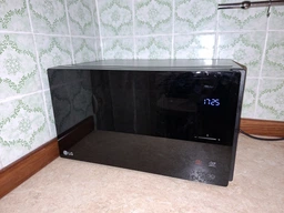 Микроволновая печь LG MS2595DIS LG MS2595DIS 956849 фото от покупателей 2