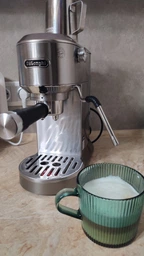 Кофеварка рожковая Delonghi Dedica Duo EC890.GR фото от покупателей 8