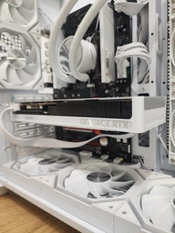 Відеокарта GeForce RTX 5060 8GB Gigabyte Aero OC (GV-N5060AERO OC-8GD) фото от покупателей 3