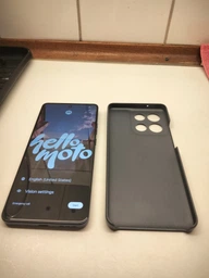 Мобильный телефон Motorola G86 5G 8/256GB Chrysanthemu (PB7L0109RS) фото от покупателей 2