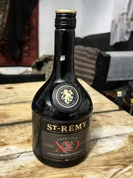 Бренди Saint Remy XO 0.7 л 40% в подарочной упаковке (3161420002467)