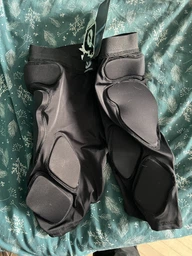 Захисні шорти SixSixOne BOMBER UNDSHORT S 26-28