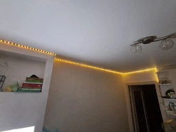 Світлодіодна LED стрічка комплект 10 метрів RGB 5050 із Bluetooth додатком водостійка від USB фото от покупателей 8