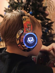 Беспроводные наушники Headset I750 – LED-подсветка, Bluetooth, MicroSD, FM-радио Черные