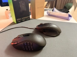 Бездротова миша Razer Naga V2 HyperSpeed Wireless Black (RZ01-03600100-R3G1)
