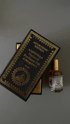 Парфюмерное масло Уд Ayurvedic Oudh 10 мл Натуральное индийское ароматическое масло для тела без спирта