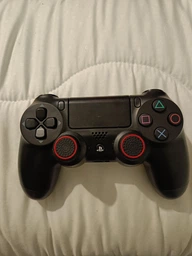 Беспроводной геймпад Sony PlayStation DualShock 4 NA Black для PS4/PC/Смартфона 800мА
