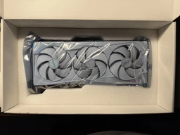 Видеокарта GIGABYTE GeForce RTX5080 16GB MASTER ICE (GV-N5080AORUSM ICE-16GD)