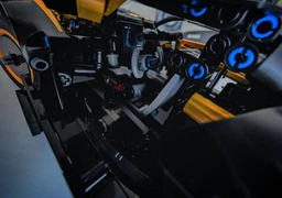 Конструктор LEGO Technic Bugatti Bolide 905 деталей (42151) фото от покупателей 3