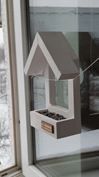Годівничка для птахів на вікно House_for_birds "Балкон" біла фото від покупців 3