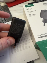 Сетевое зарядное устройство Ugreen X516 30 W 2-Port GaN Black (UGR-65014) фото от покупателей 8