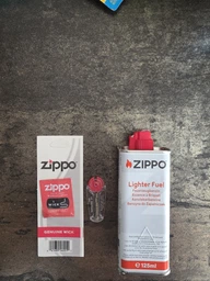 Комплект Zippo Бензин 125 мл 3141 + Кремені 2406 + Гніт 2425