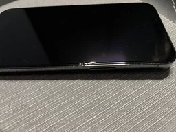 Защитное стекло на iphone 13 pro iPhone 13 iPhone 14 iphone 16e iPhone SE 4 самоклеющееся с олеофобным покрытием на весь экран 9D Shieldy