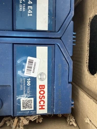 Автомобильный аккумулятор BOSCH EFB Asia 72Ah 760A R+ 0092S4E410