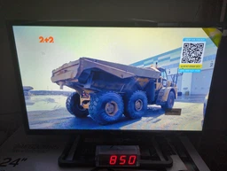 Телевізор Tesla 24E632BHS фото від покупців 1