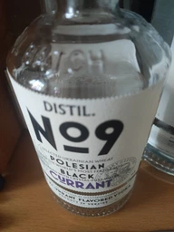 Водка DISTIL.№9 Black Currant 0.5 л 38% (4820139241077_4820294060292)