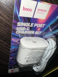 Мережевий зарядний пристрій Hoco C109A(PD20W) Fighter single port PD20W charger set with cable (C to iP) White (6942007656665) фото від покупців 1