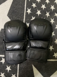 Рукавиці MMA Venum Challenger 3.0 для занять змішаними єдиноборствами ММА, White(L) фото от покупателей 2