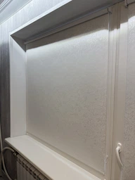 Рулонні штори Miracle Blackout. Тканинні ролети Міракл Блекаут Білий, 95x185 см фото від покупців 1
