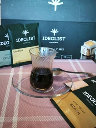 Дрип-кофе Idealist Coffee & Co. Monthly Mix 28 шт х 12 г (4820241120697)