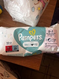 Вологі cepветки дитячі PAMPERS Sensitive 52 шт (8001841041391) фото від покупців 3