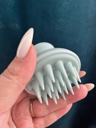 Массажёр для кожи головы La'dor Scalp Massager Shampoo Brush Light Blue 1 шт (8809789633827) (8809789633827) фото от покупателей 1