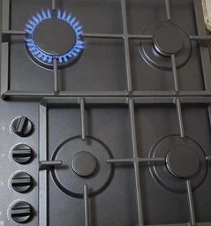 Газова варильна поверхня з духовкою Gorenje BO6735E02BK+G641EB