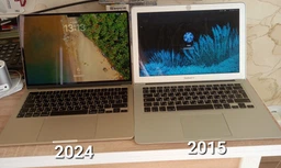 Ноутбук Apple MacBook Air 13.6" M2 16/256GB 2024 (MC7V4UA/A) Silver