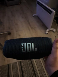 Портативная колонка JBL Charge 6 45W Squad (JBLCHARGE6SQUAD) фото от покупателей 5
