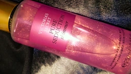 Парфюмированный спрей для тела Victoria’s Secret Pure Seduction с шиммером для свежести, аромата и сияния кожи